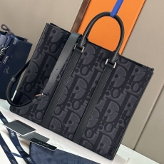 Christian Dior Shopping Bags